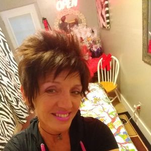 Meet your Posher, Lisa